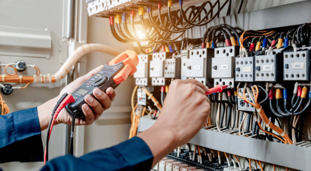 Best Circuit Breaker Repair  in Aliso Viejo, CA